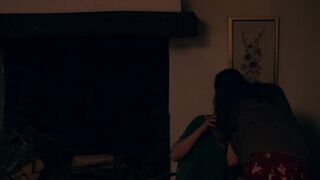 Ariane Labed nude ⭐ Avant l'effondrement (2023)