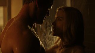 Willa Fitzgerald, Emily Fry, Maria Sten Nude Sex Scenes ⭐❤️ Reacher (2022)