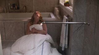 Christina Applegate sexy, Linda Cardellini, Natalie Morales ⭐ Dead to Me s02 (2021)