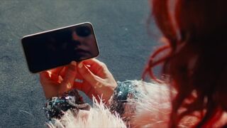 Explicit Pussy Scene || Naama Preis nude - La première (2022)