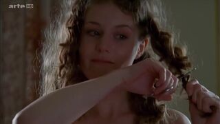 Peggy Martineau naked ⭐ Les vivants et les morts s01e07 (2009)