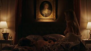 Lesbian Bedroom Scene ⭐ Lara Fabian, Maripier Morin nude ⭐ Arlette (2022)