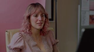 Natalia de Molina, Malena Alterio, Toni Acosta hot - Mirror Mirror (2022)