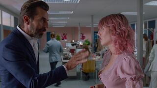 Natalia de Molina, Malena Alterio, Toni Acosta hot - Mirror Mirror (2022)