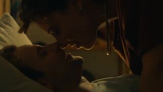 Jasmine Trinca nude, Camilla Lehmann naked ⭐ Supereroi (2021)