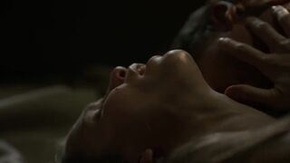 Déborah François, Margot Bancilhon sex scene ❤️ ⭐ L'île prisonnière (2022)