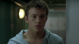 Louise Blachere naked - Naissance des pieuvres (2007) full frontal