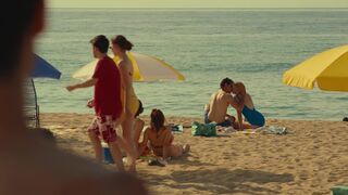 Lesbian Scenes ⭐ Giannina Fruttero sexy, Meritxell Calvo, Carla Linares hot ⭐ Smiley  (2022) s01-e04-07