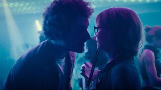 Alicia von Rittberg sexy, Lara Aylin Winkler, Nilam Farooq hot ⭐ Rate Your Date (2019)