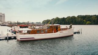 Alicia von Rittberg sexy, Lara Aylin Winkler, Nilam Farooq hot ⭐ Rate Your Date (2019)