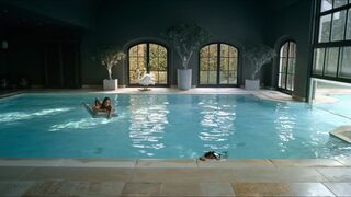 Sarah Grosjean hot - Habib, la grande aventure (2022)