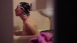 BathRoom Scene with Amy Seimetz nude - Bitter Feast (2010)