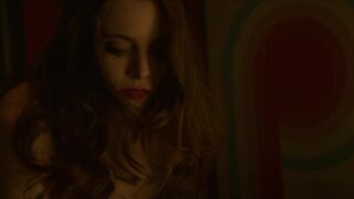 Miriam Dalmazio sexy ⭐ Appunti di un venditore di donne (2021)