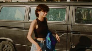 Malva Vela, Nadia Al Saidi, Naira Lleó - How to Screw It All Up (Cómo mandarlo todo a la mierda) s01e02-06 (2022) Lesbian Movie Episode