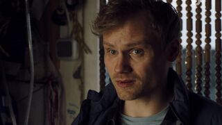 Zoe Moore hot ⭐ Mutter, Kutter, Kind (2021)