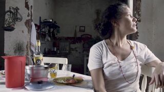 Angela Maria Prestes naked | Wolfpack (2019)