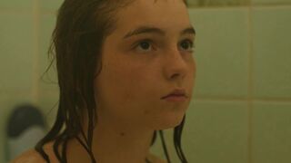 Short Nudity Batroom Episode ⭐ Anca Cipariu nudeb⭐ Jessy (2019)