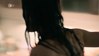 Sophie Lutz - Spreewaldkrimi s02e04 (2022) Sex Celebs