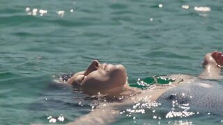 Louise Chevillotte nude ⭐ Une femme à la mer (2022)