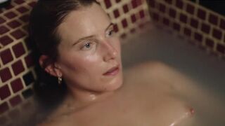 Dree Hemingway nude in the bathtub scene ⭐ Day 47 (2020)