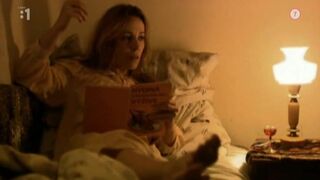 Livia Bielovic topless - Konecna Stanica (2004)