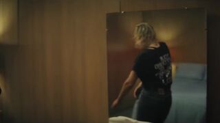 Caroline Rose hot masturbatiom scene ⭐ Tell Me What You Want (2023)