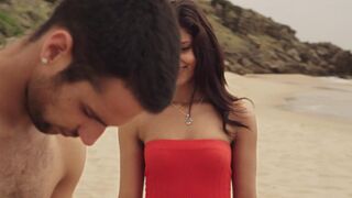 Couple Sex on a beach ⭐ Mariam Bachir nude ⭐ El Niño (2014)