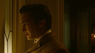 Júlia Mentes Nudity Scen ⭐ Ida regénye (2022)