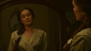 Júlia Mentes Nudity Scen ⭐ Ida regénye (2022)