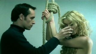 Classic Erotic Valerie Maes topless ⭐ La vie d'artiste (2003)