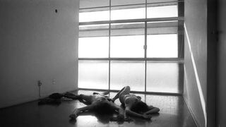 Short Nude Scene ⭐ Sofia Botelho ⭐ Quando o Céu Desce ao Chão (2012)