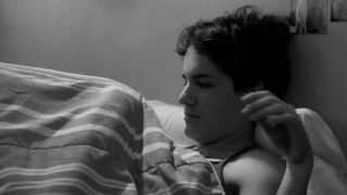 Short Nude Scene ⭐ Sofia Botelho ⭐ Quando o Céu Desce ao Chão (2012)