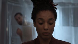 Freema Agyeman sexy ⭐ New Amsterdam (2022) s04e13