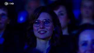 Svenja Jung, Luise Befort ⭐ The Palace (Der Palast) s01e01-06 (2022)