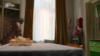 Svenja Jung, Luise Befort ⭐ The Palace (Der Palast) s01e01-06 (2022)