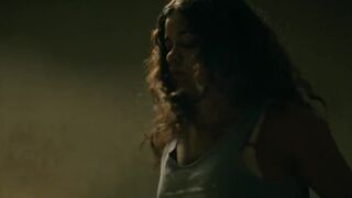 Emilia Ceballos hot ⭐ El Rezador (2021)