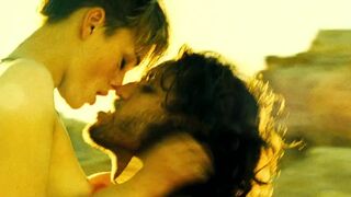 Keira Knightley Nude Sex Scene ❤️⭐ Domino (2005)