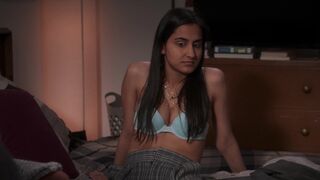 Lesbian Episode Reneé Rapp hot, Amrit Kaur, Nare Israelyan and other - The Nudity Lives of College Girls (2022) s02e03-04