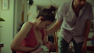Laia Costa tits ⭐ Lactation Scene ⭐ Cinco lobitos (2022)