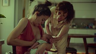 Laia Costa tits ⭐ Lactation Scene ⭐ Cinco lobitos (2022)