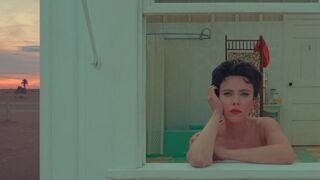 Bathroom Celebs Nudity Scene | Scarlett Johansson nude, Katy Heffernan-Smith naked - Asteroid City (2023)