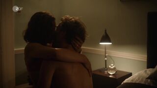Isabella Krieger nude sex scene ⭐ Rosamunde Pilcher e154 (2019)