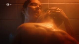Bathroom Sex ⭐ Asli Melisa Uzun nude ⭐ Blutige Anfänger s03e07 (2022)