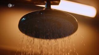 Bathroom Sex ⭐ Asli Melisa Uzun nude ⭐ Blutige Anfänger s03e07 (2022)