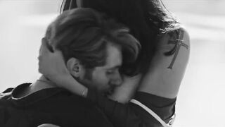 Elodie ❤️ Ti mangio il cuore (2022) erotic sexy actress