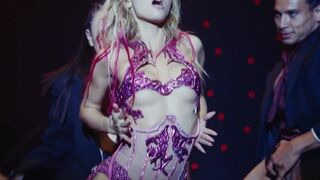 Lily-Rose Depp nude, Suzanna Son sexy ⭐ The Idol s01e02 (2023)