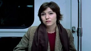 Lola Duenas topless ⭐ En camas separadas (2003)