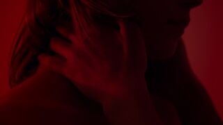 Hot Lesbian Scenes ⭐ Catherine Bergin nude, Meghan Leone Cox sexy ⭐ She Who Hears (2019)