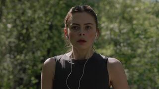 Elli Rhiannon Müller Osborne hot - Ida tar ansvar s01e01-08 (2022)