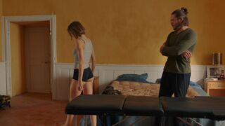 Sex Scene Marion Barbeau nude ⭐ En corps (2022)
